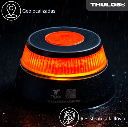 Protege tu vida y evita sanciones: Baliza V16 THULOS® homologada, geolocalizada y visible hasta 3 km.
